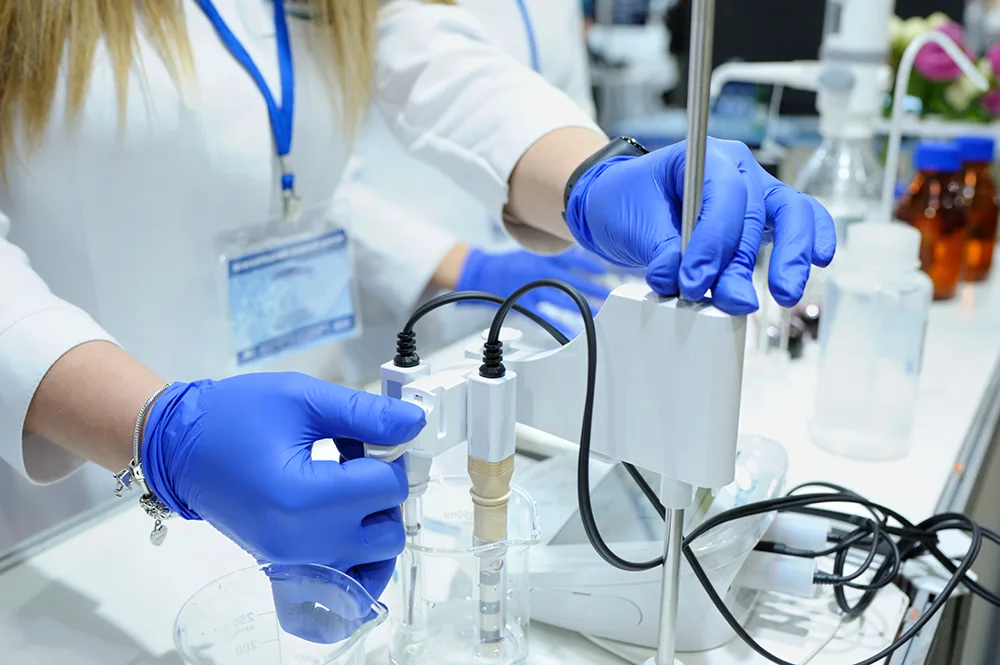 Auto Titration in a chemical lab
